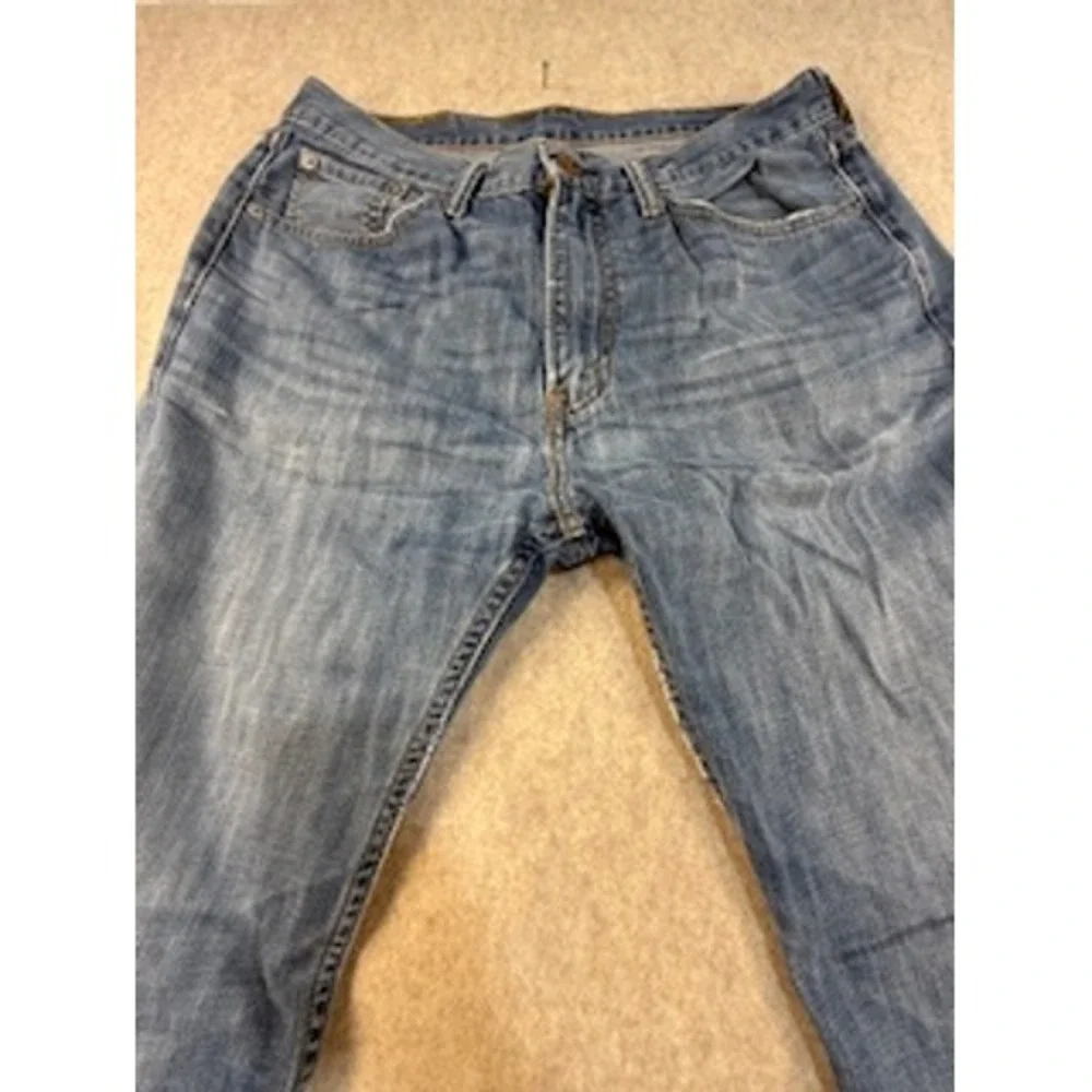 Levis 505 Regular Fit Straight Leg‎ Jeans Mens 33x32 Medium Wash Blue Denim